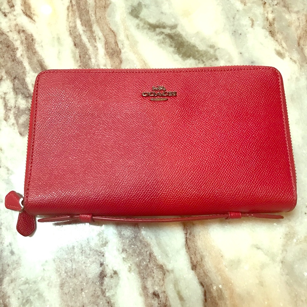 Coach Travel Wallet - Like New!